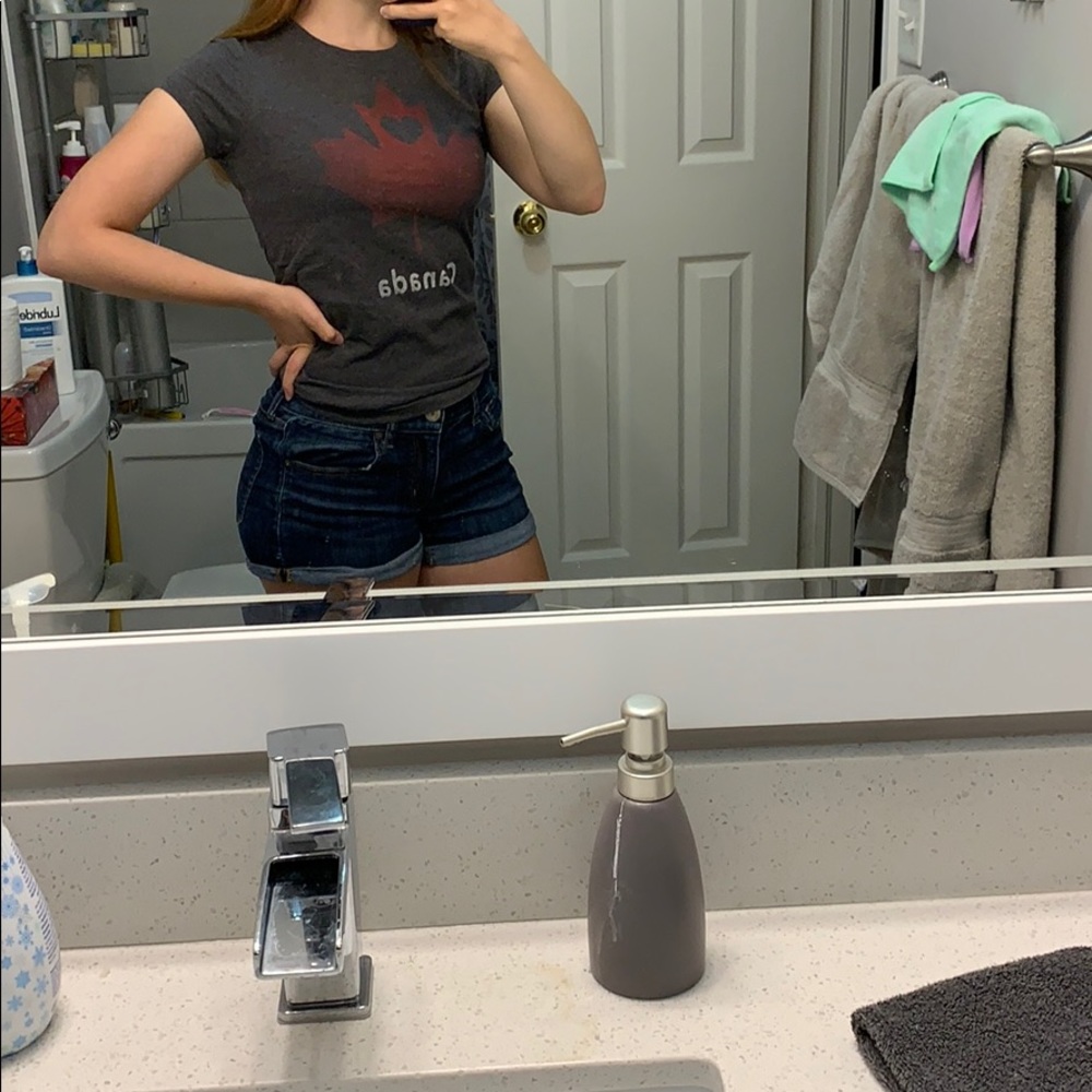 Canada Tee! - Picture 2 of 3